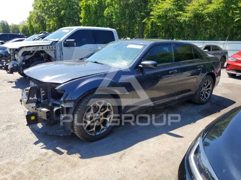 2016 Chrysler 300 фото