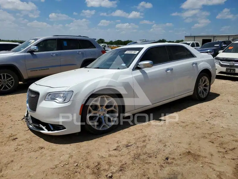 2016 Chrysler 300 фото