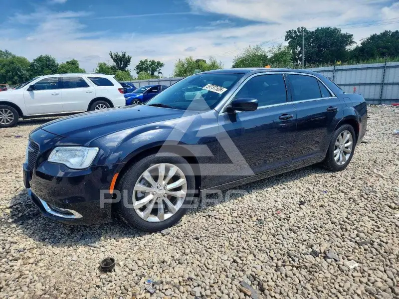 2016 Chrysler 300 фото