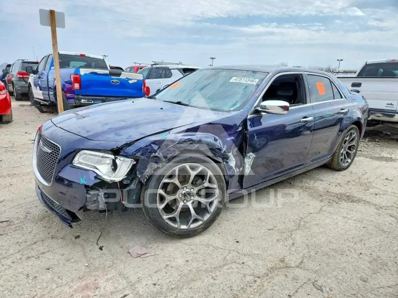 2016 Chrysler 300 фото