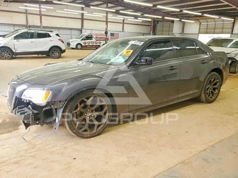 2016 Chrysler 300 фото