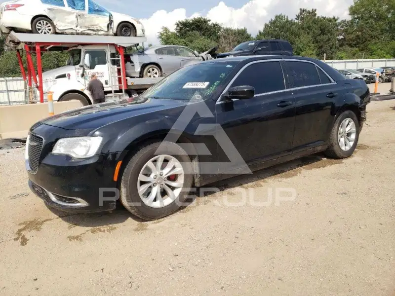 2016 Chrysler 300 photo