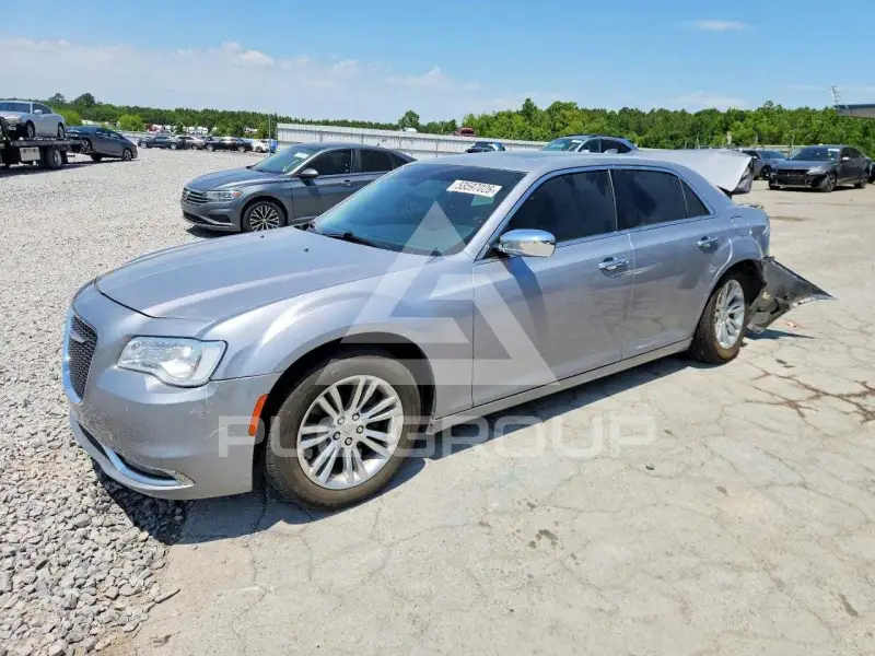 2016 Chrysler 300 фото