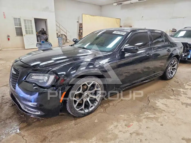 2016 Chrysler 300 photo
