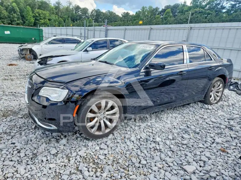 2016 Chrysler 300 фото