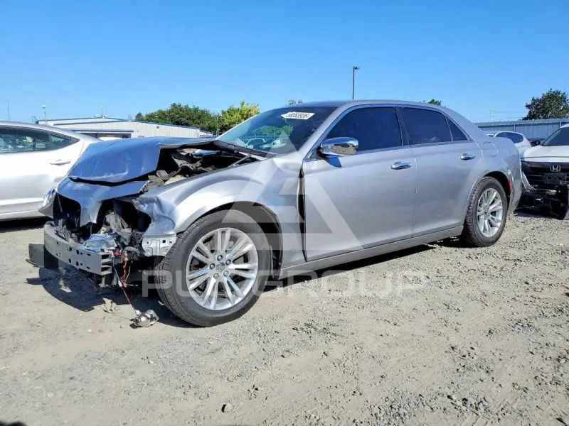 2016 Chrysler 300 фото