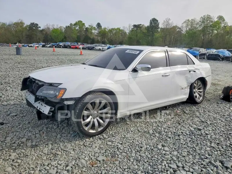 2016 Chrysler 300 фото