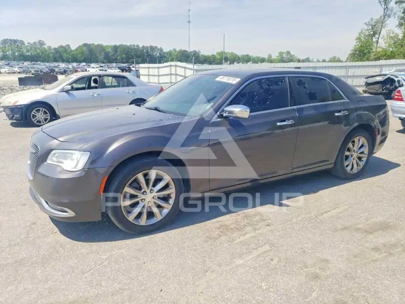 2016 Chrysler 300 фото