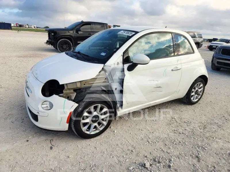 2016 Fiat 500 photo