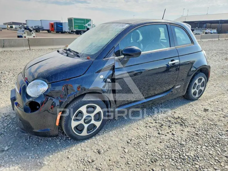 2016 Fiat 500 photo