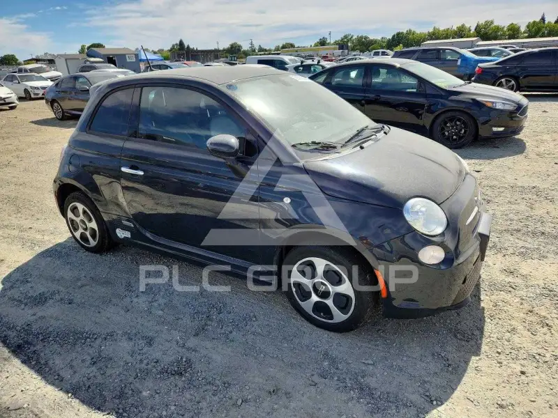2016 Fiat 500 photo