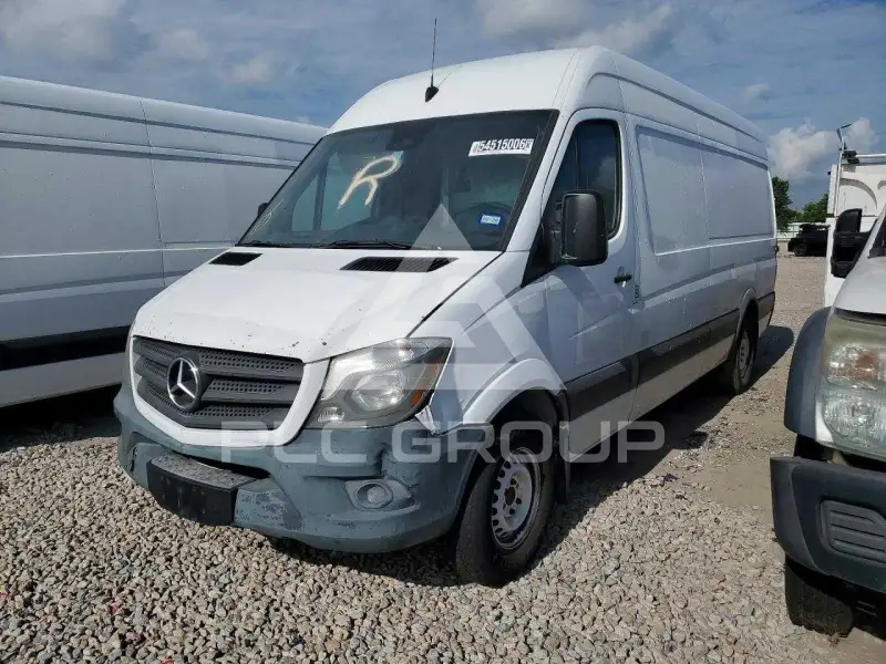 2016 Mercedes Benz Sprinter photo