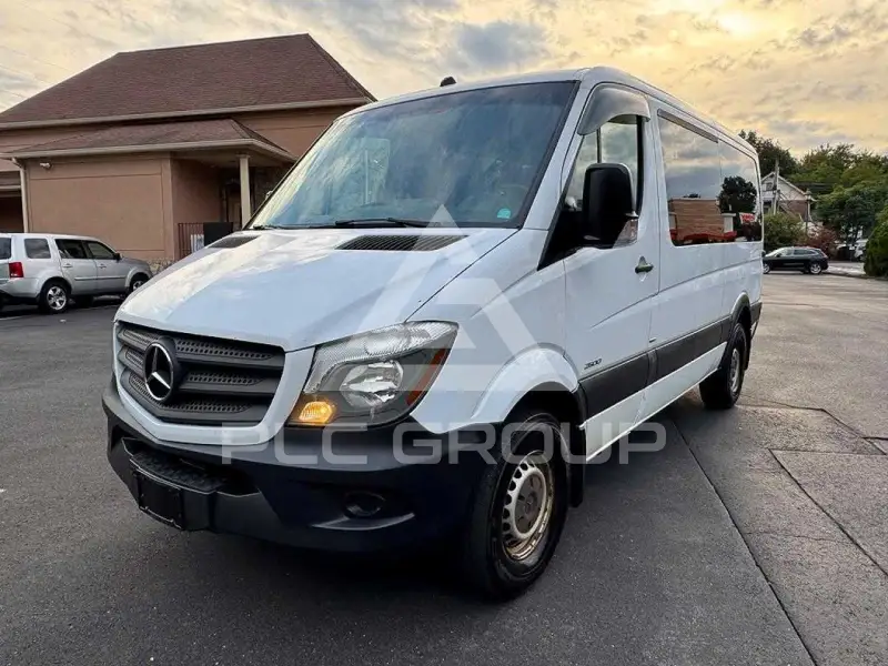 2016 Mercedes Benz Sprinter фото