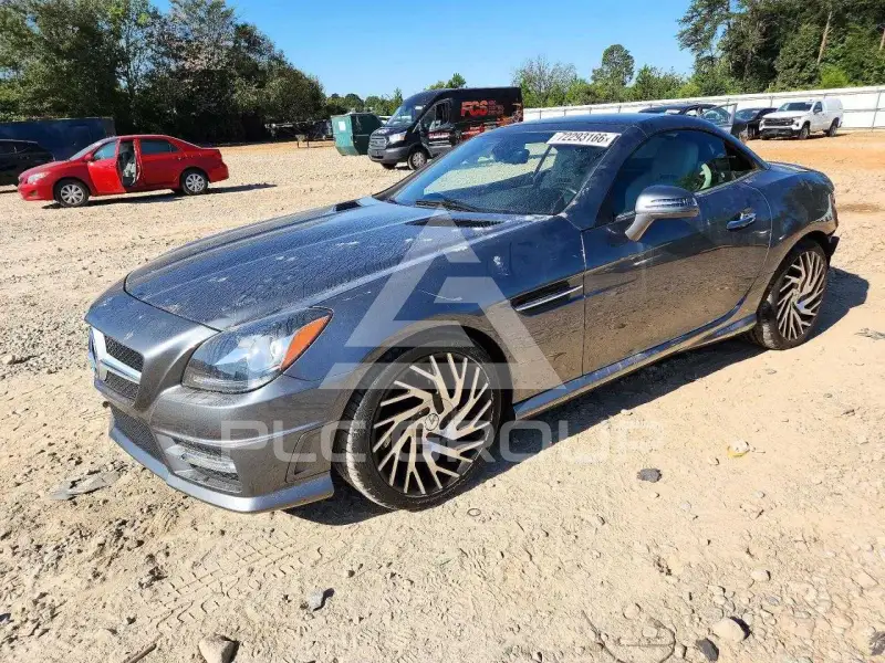 2016 Mercedes Benz SLK-Class фото