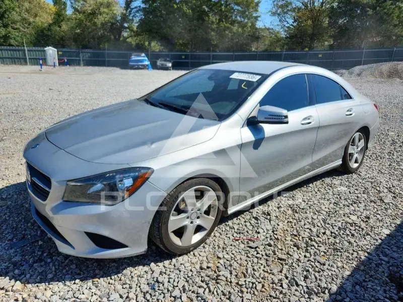 2016 Mercedes Benz CLA-Class фото