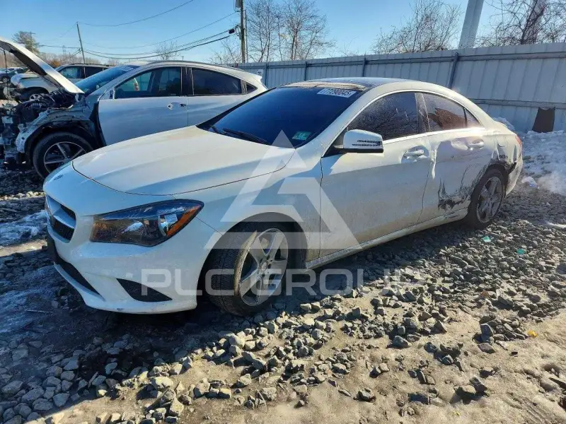 2016 Mercedes Benz CLA-Class фото