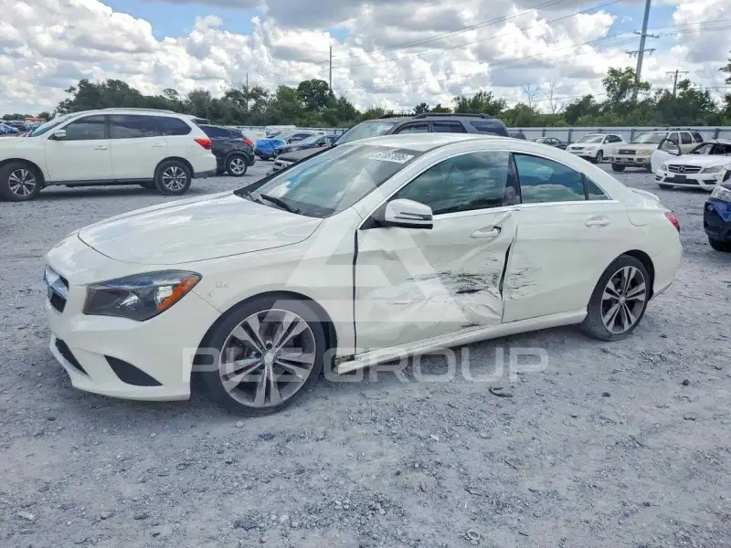 2016 Mercedes Benz CLA-Class фото
