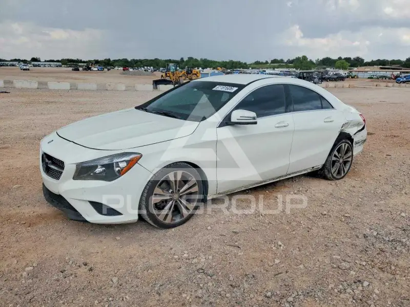2016 Mercedes Benz CLA-Class фото