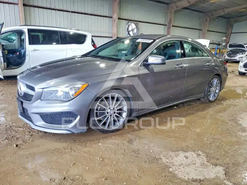 2016 Mercedes Benz CLA-Class фото