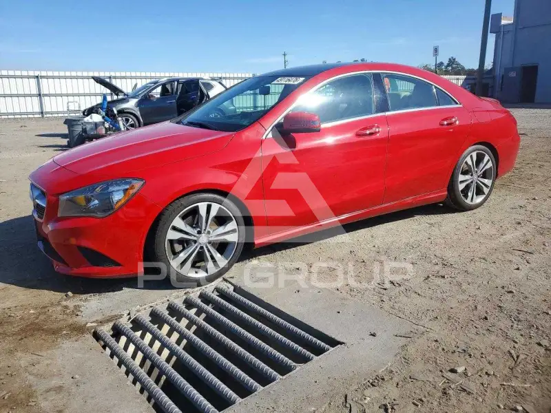 2016 Mercedes Benz CLA-Class фото