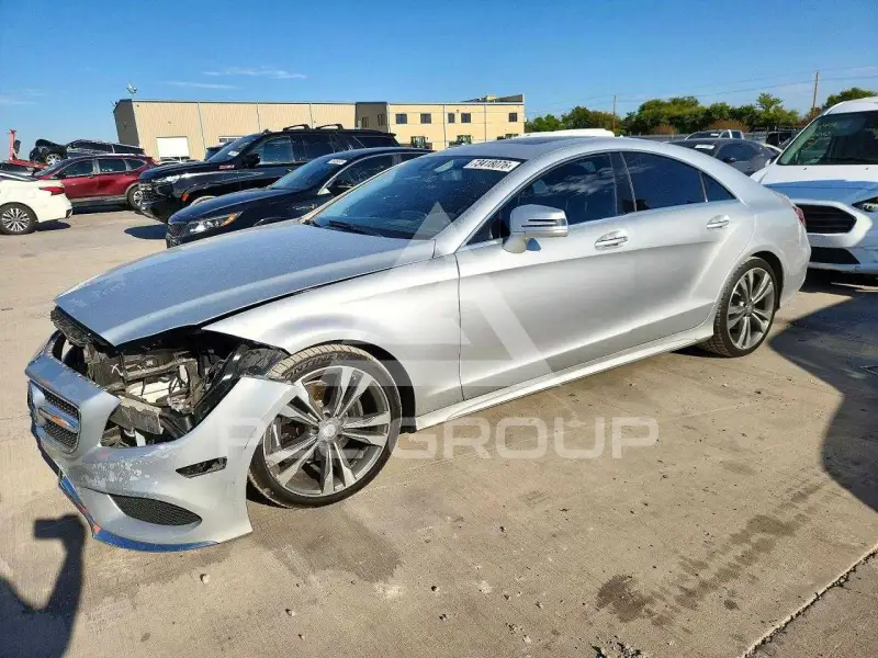 2016 Mercedes Benz CLS-Class photo