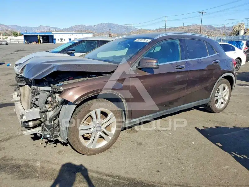 2016 Mercedes Benz GLA-Class фото