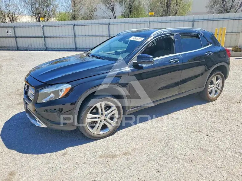 2016 Mercedes Benz GLA-Class фото