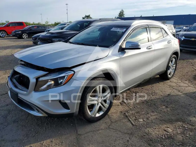 2016 Mercedes Benz GLA-Class photo