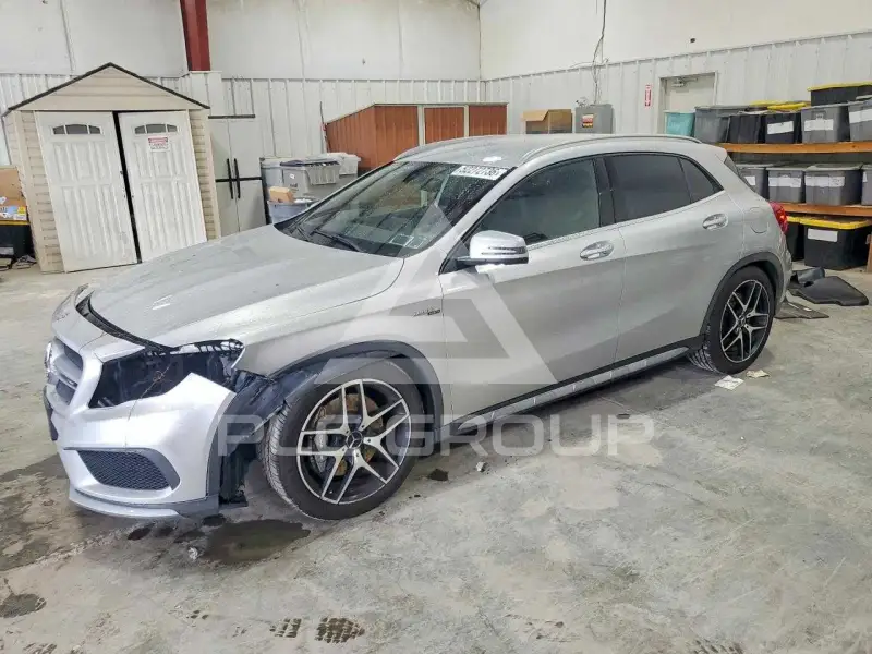 2016 Mercedes Benz GLA-Class photo