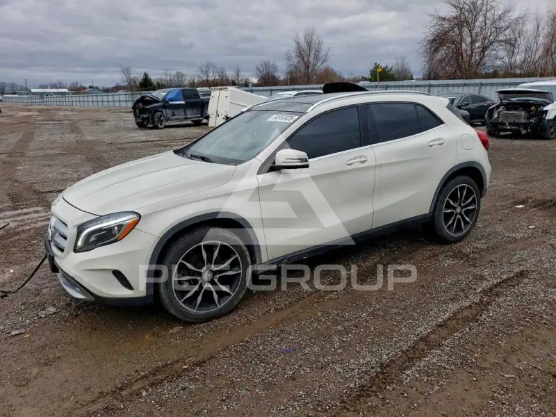 2016 Mercedes Benz GLA-Class фото