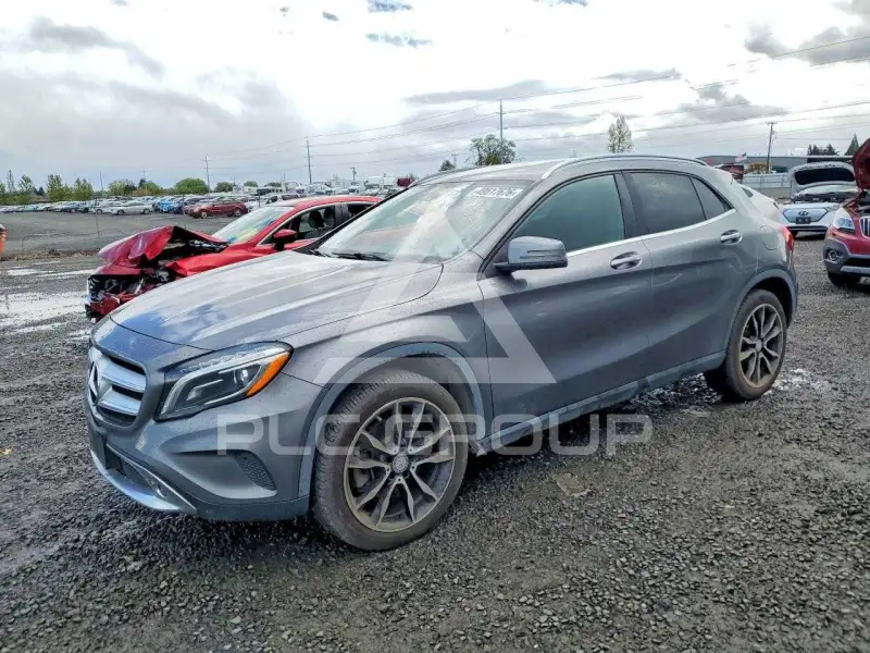 2016 Mercedes Benz GLA-Class фото