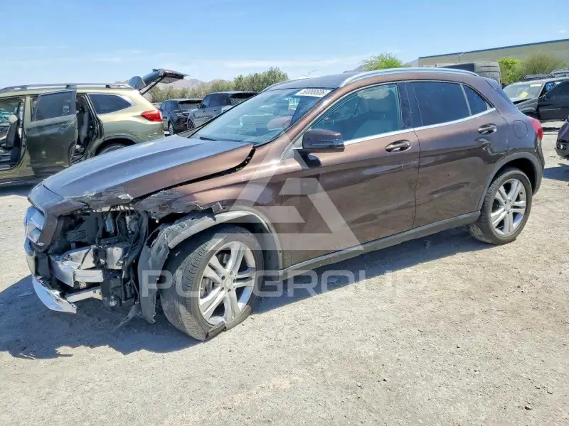 2016 Mercedes Benz GLA-Class фото