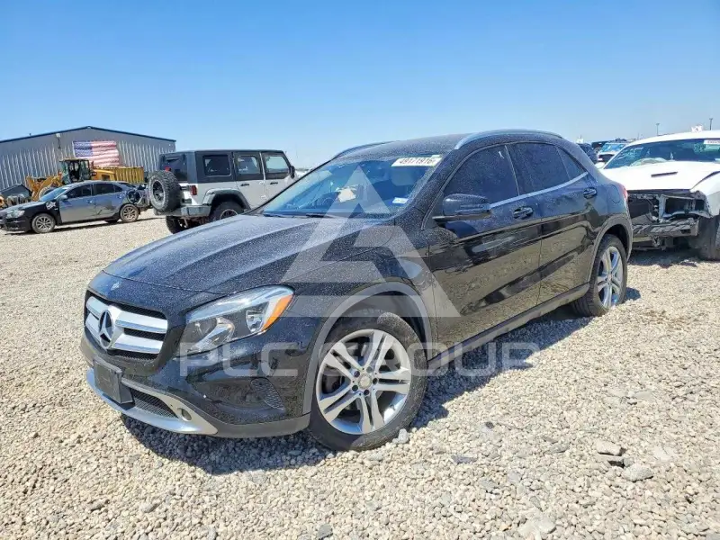 2016 Mercedes Benz GLA-Class фото