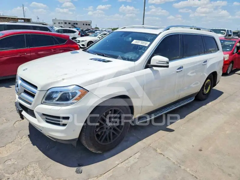 2016 Mercedes Benz GL-Class photo