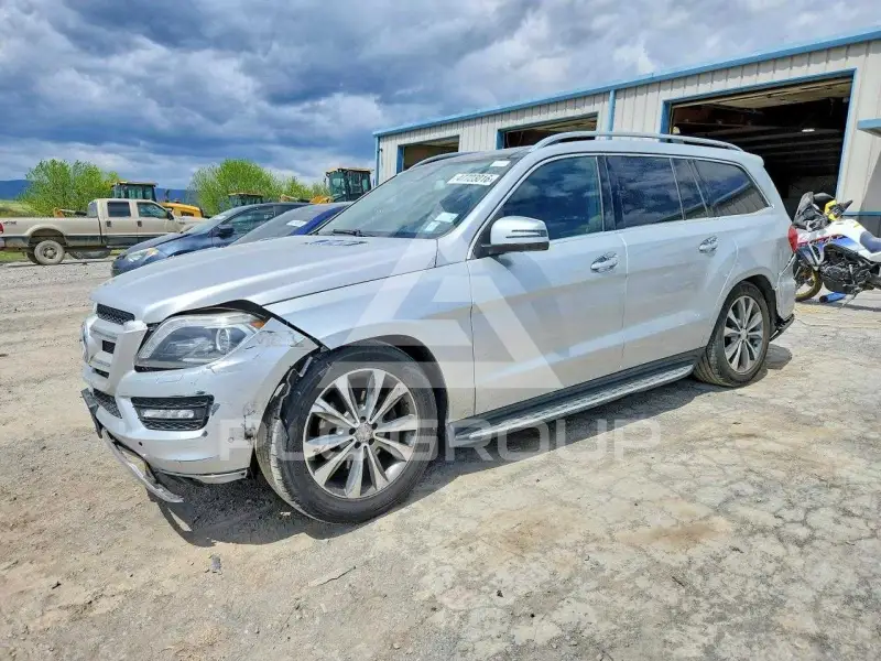 2016 Mercedes Benz GL-Class фото