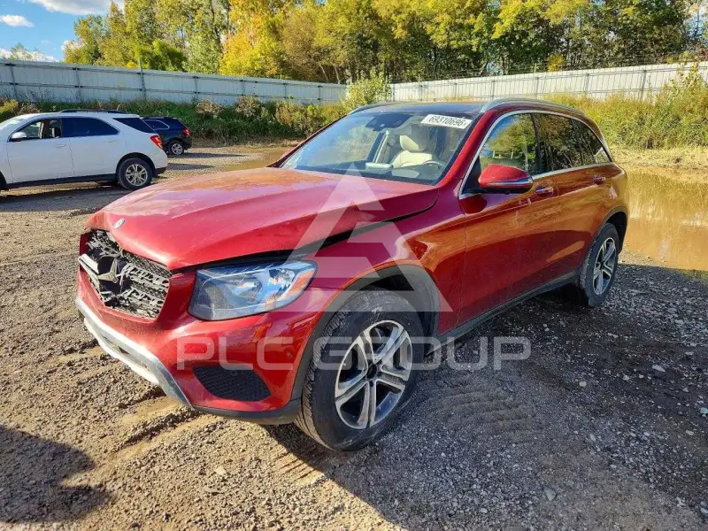 2016 Mercedes Benz GLC-Class фото