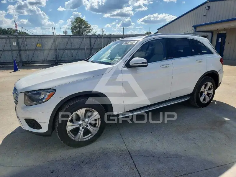 2016 Mercedes Benz GLC-Class фото