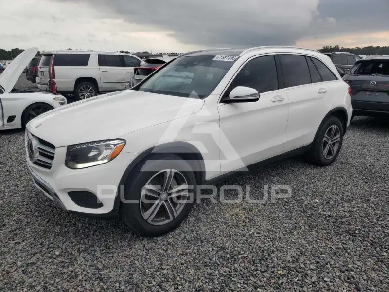 2016 Mercedes Benz GLC-Class фото