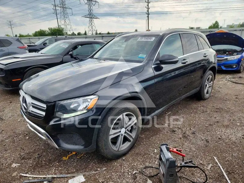 2016 Mercedes Benz GLC-Class фото