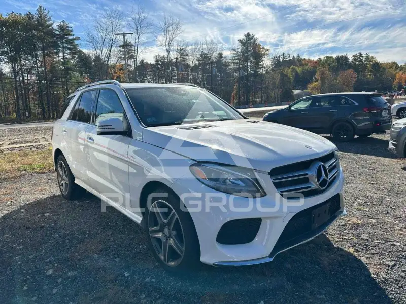 2016 Mercedes Benz GLE-Class фото