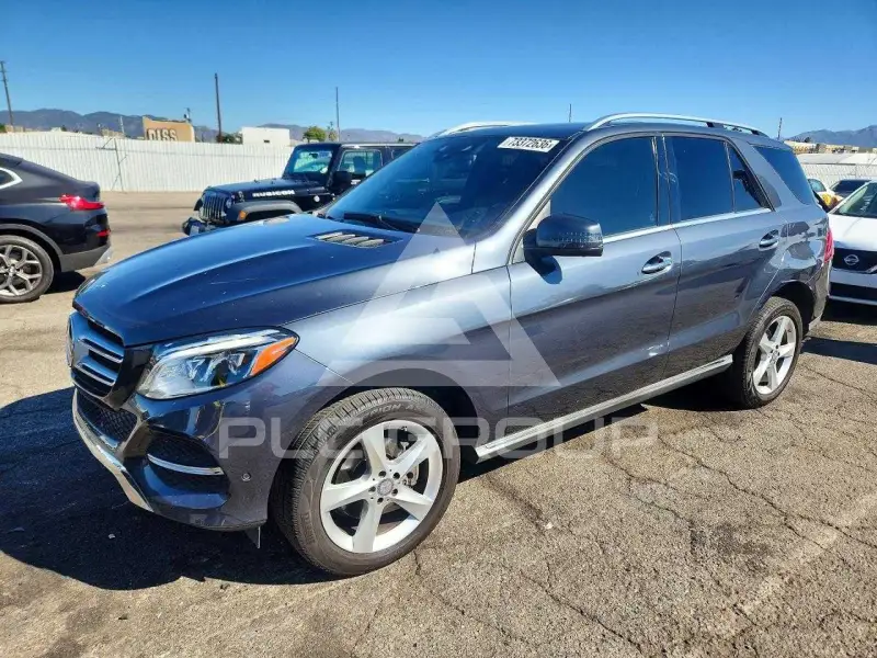 2016 Mercedes Benz GLE-Class фото
