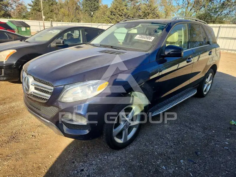 2016 Mercedes Benz GLE-Class фото