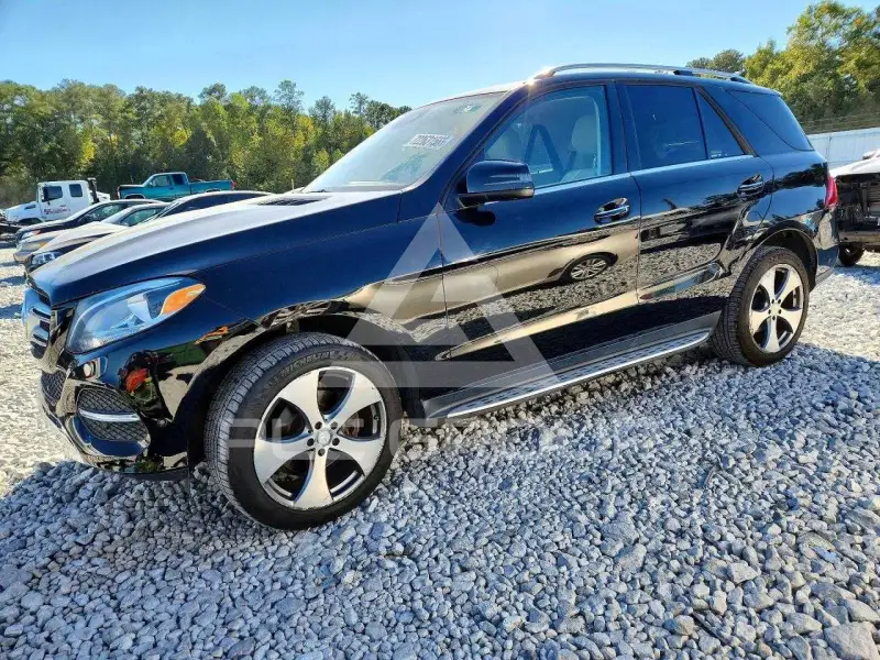 2016 Mercedes Benz GLE-Class фото