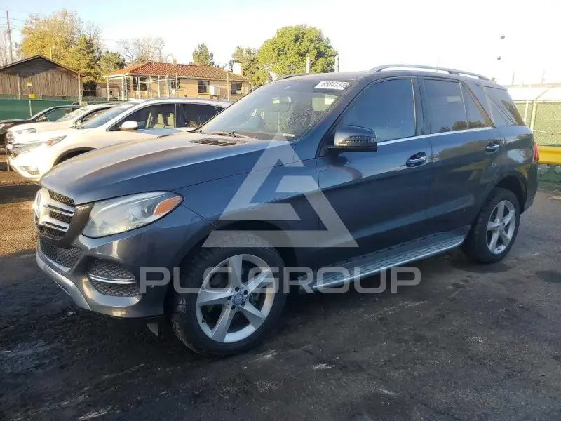 2016 Mercedes Benz GLE-Class photo