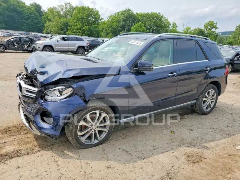 2016 Mercedes Benz GLE-Class photo