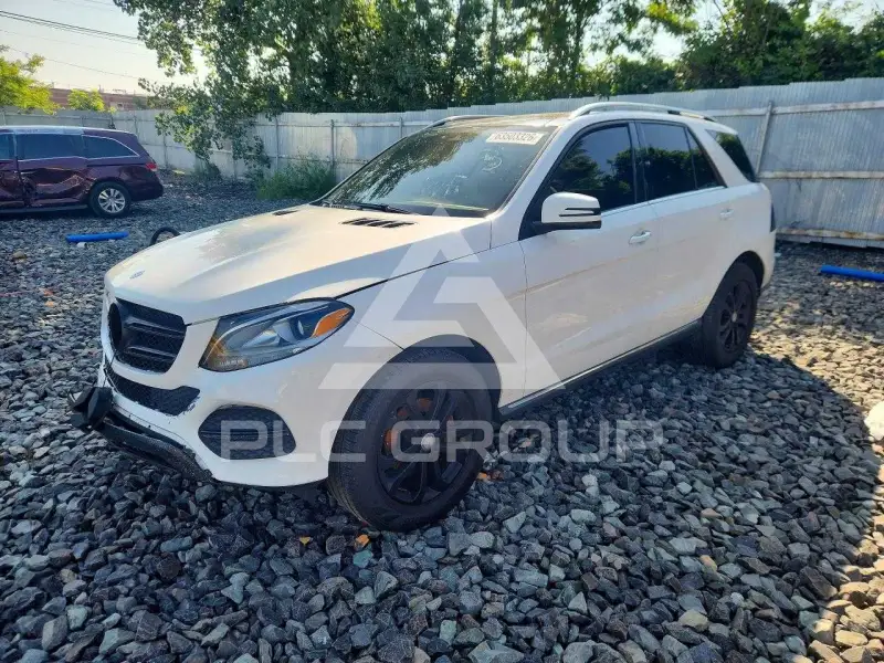 2016 Mercedes Benz GLE-Class фото