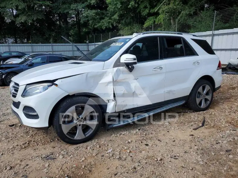 2016 Mercedes Benz GLE-Class photo