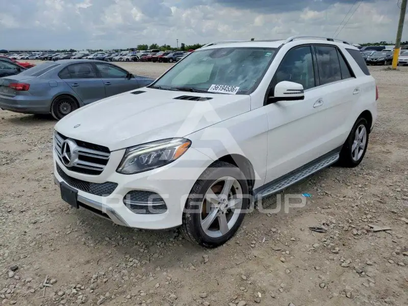 2016 Mercedes Benz GLE-Class фото
