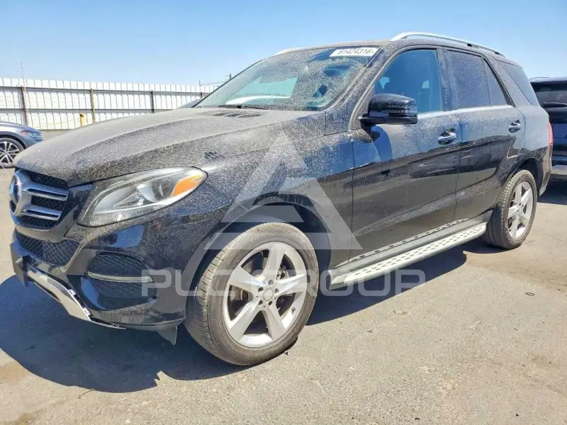 2016 Mercedes Benz GLE-Class фото
