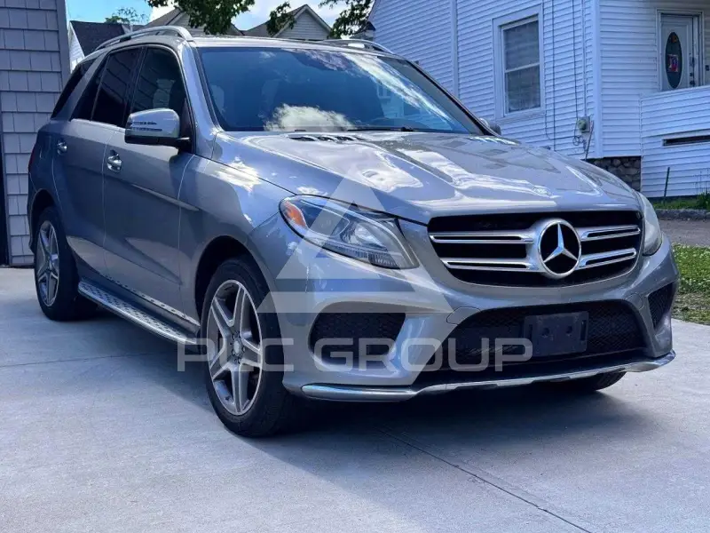 2016 Mercedes Benz GLE-Class photo